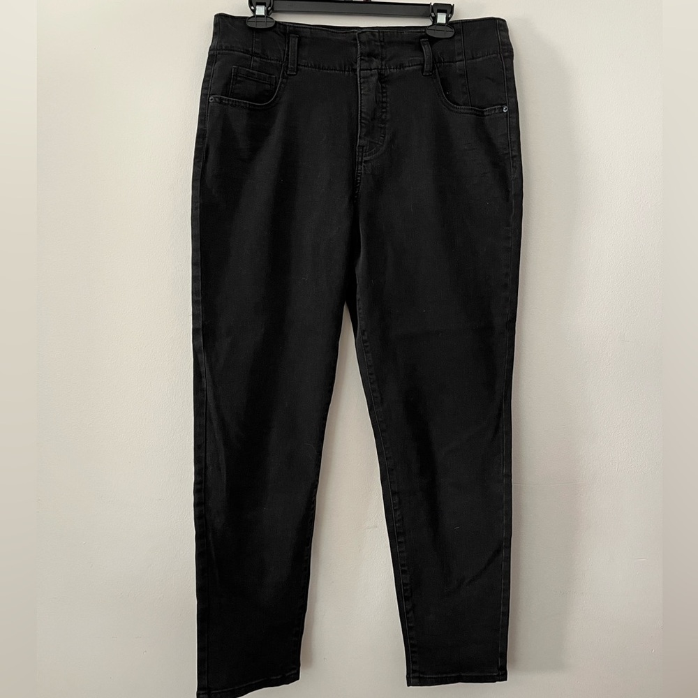 Stitch Star Classic Black Women's Jeans